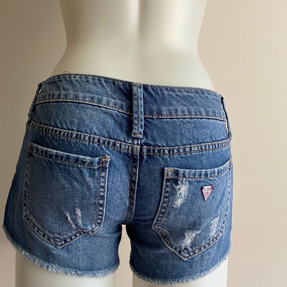 Women’s GUESS Jeans Shorts Size 25